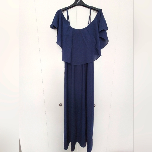 Ali & Jay – Love Story Cold Shoulder Maxi Dress, size XS - Picture 4 of 6